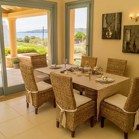 Villa Luxurious Villas In Porto Heli
